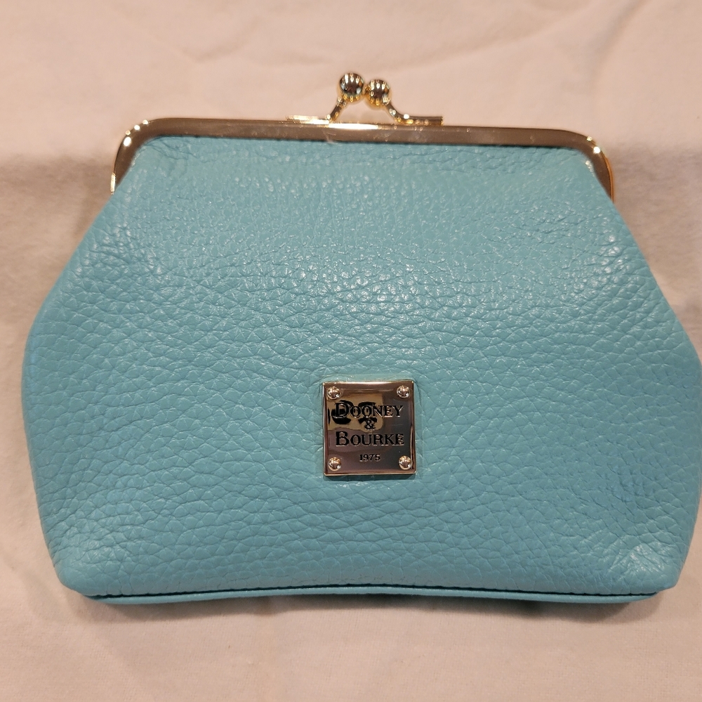 Dooney & Bourke Large Frame Purse